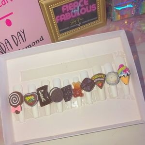 kawaii press on nails